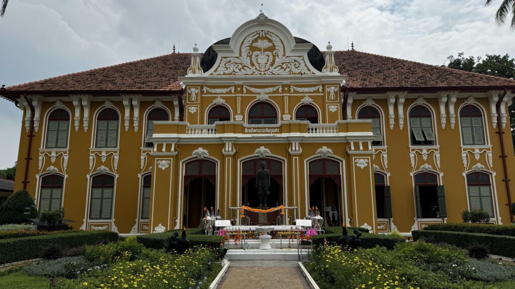 Chao Phraya Abhaibhubejhr Hospital-Prachinburi